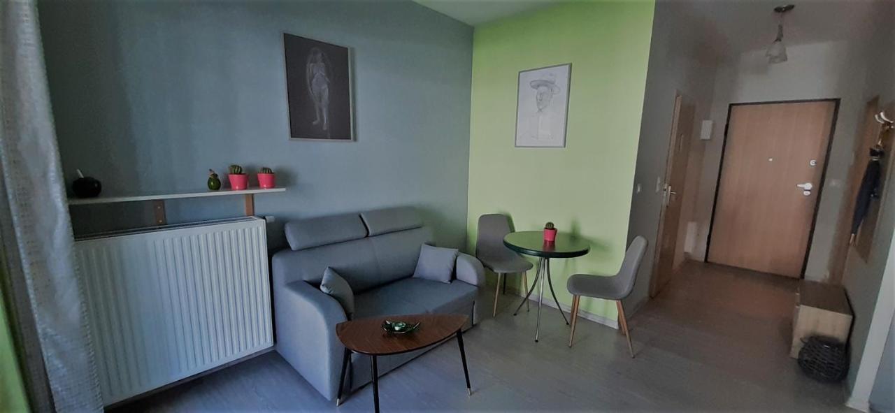 Green Wilanow Apartment With Free Parking Warsaw Luaran gambar