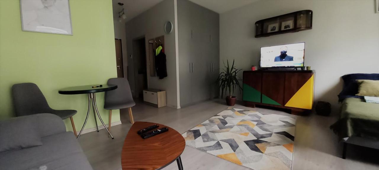 Green Wilanow Apartment With Free Parking Warsaw Luaran gambar