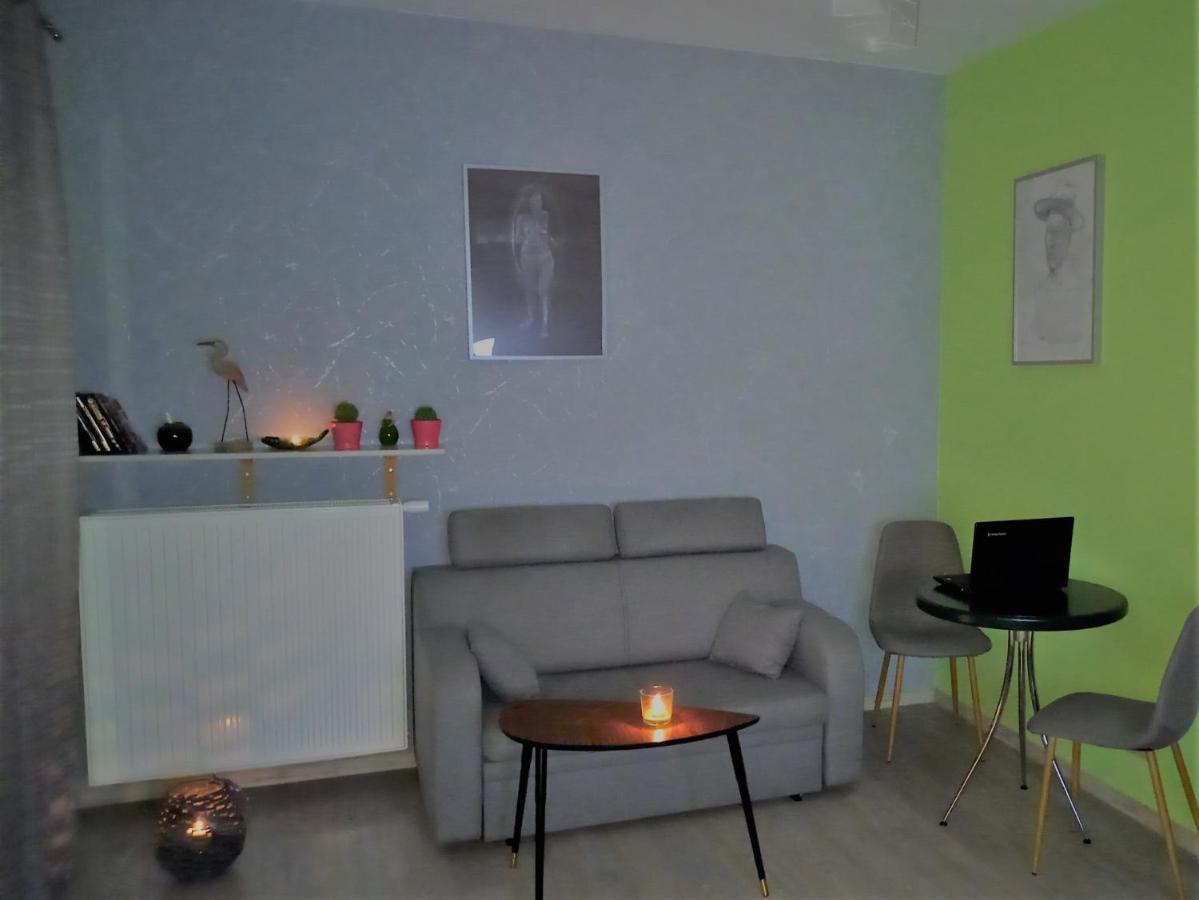Green Wilanow Apartment With Free Parking Warsaw Luaran gambar